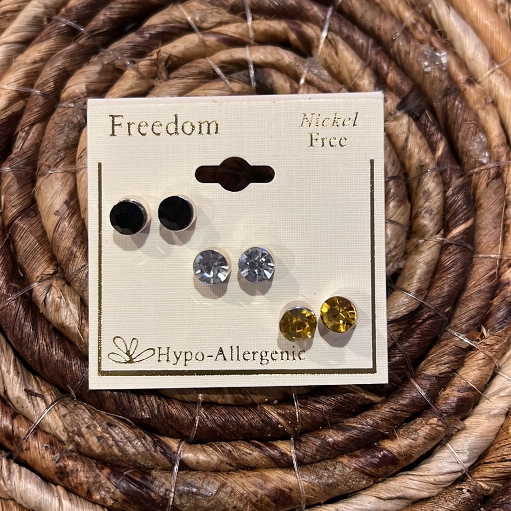 4/$10 Freedom Hypo-Allergenic and Nickel Free Pierced Earrings-Lot 600